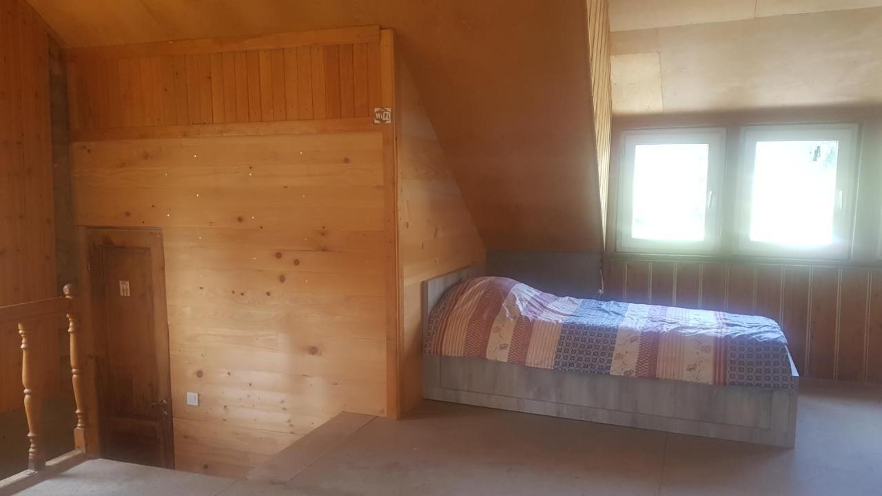 Hostel The Misty Mountains Mestia Ngoại thất bức ảnh