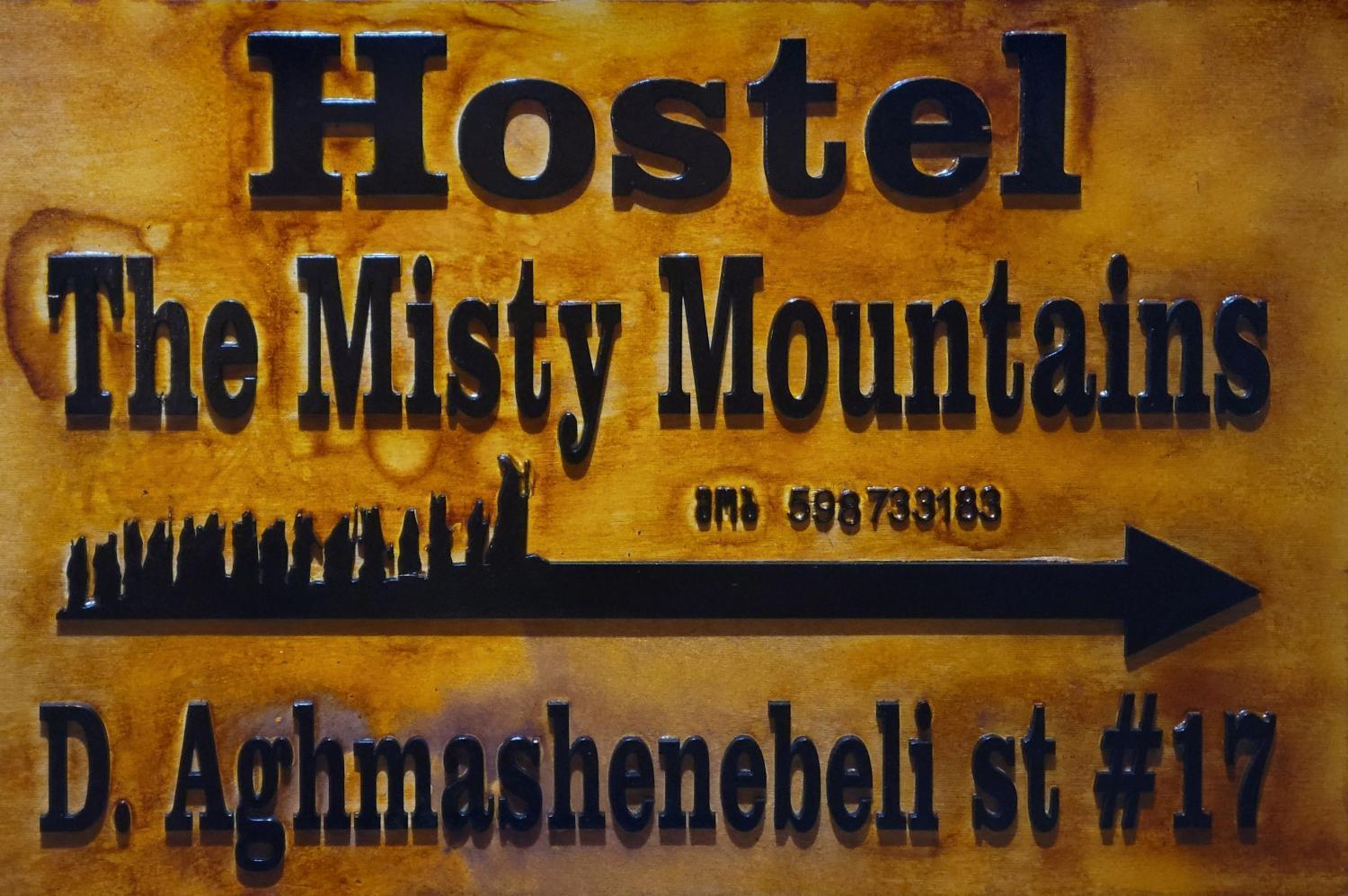 Hostel The Misty Mountains Mestia Ngoại thất bức ảnh